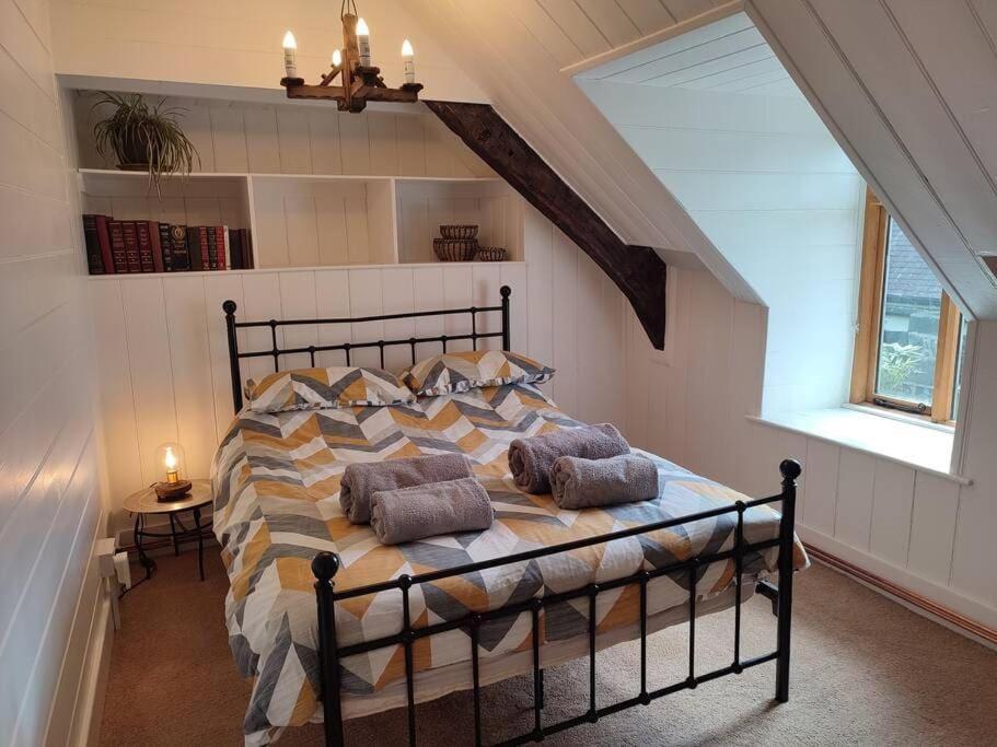 Y Cwtch - Panoramic Mountain Views Within Snowdonia'S National Park - 4X4 Recommended Villa Dolgellau Exterior photo